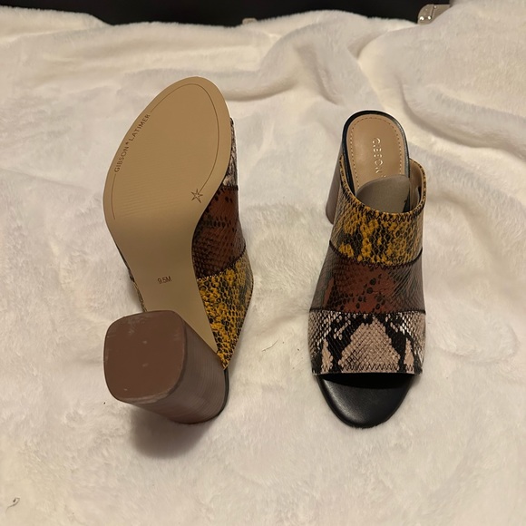 Gibson latimer block heels - Picture 3 of 5